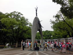 原爆の子の像